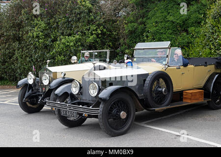 Trebah, Cornwall, England, UK. Le 9 mai 2108. La 20-Ghost Club, le plus vieux club de voiture Rolls-Royce dans le monde entier se sont réunis à l'Trebah à Cornwall aujourd'hui qu'ils ont visité le comté, le club est dédié à la préservation des 1940 Rolls Royce Motor Cars. Crédit : Kevin Britland/Alamy Live News. Banque D'Images