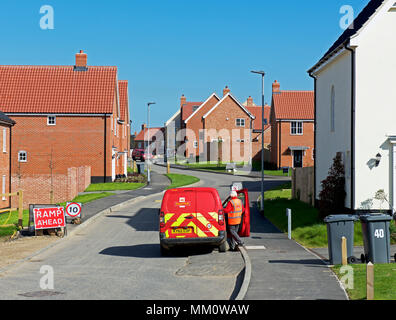 Priors" Grange, un développement de nouveaux logements par Hopkin's Homes, Aylesbury, Suffolk, Angleterre, Royaume-Uni Banque D'Images