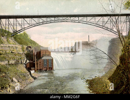 Genesee Falls et pont. Rochester. 1910 Banque D'Images