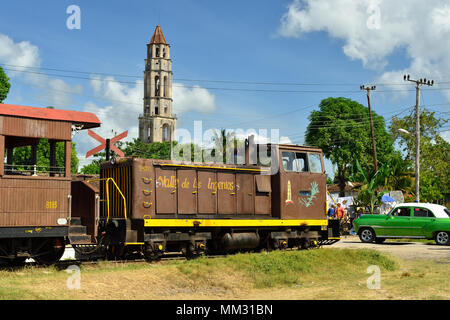 VALLE DE LOS INGENIOS, CUBA - 10 NOVEMBRE 2016 : Tour de la vallée de la garde et des plantations de canne à sucre en train pour le transport de la canne à sucre maintenant Banque D'Images