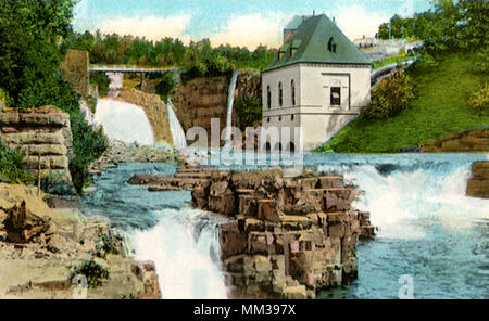 Rainbow et Chutes du Niagara canadiennes. Keeseville. 1920 Banque D'Images