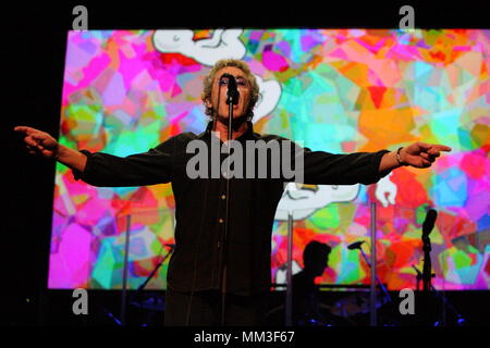 Roger Daltrey qui effectue l'opéra rock du légendaire Tommy sur scène à l'Indigo à l'O2 Arena le 21 juillet 2011 à Londres, Royaume-Uni. --- Image par © Paul Cunningham Banque D'Images