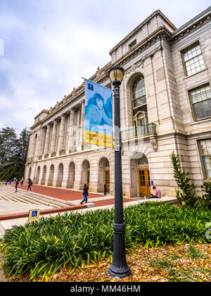 Ide Benjamin Wheeler Hall Building sur le campus de l'université de Berkeley, Berkeley, CA, USA. Banque D'Images