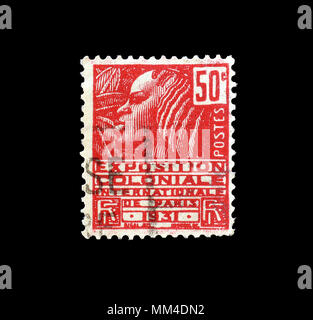 Timbre-poste imprimé par la France, qui fait la promotion de l'exposition coloniale à Paris en 1931, vers 1930. Banque D'Images