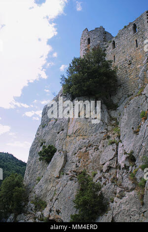 Tour de la Dame Blanche (White Lady's Tower), le Château de Puilaurens, Aude, Occitanie, France Banque D'Images