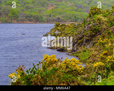 Merveilleux lac à Gleninchaquin Park en Irlande Banque D'Images