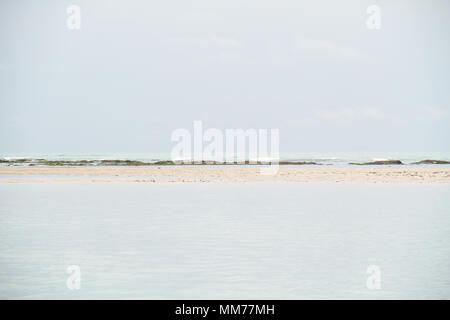 Zone de l'île d'Areia Vermelha Vermelha, plage d'Areia Vermelha, parc d'état de la Marine, Cabedelo, Paraíba, Brésil Banque D'Images