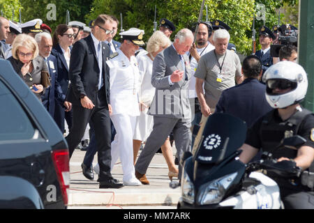 Athènes, Grèce, 09 mai 2018, le Prince Charles et son épouse Camilla visites tombe de soldat inconnu à Athènes, Grèce, le Crédit : Vangelis/Aragiannis Alamy Live News. Banque D'Images