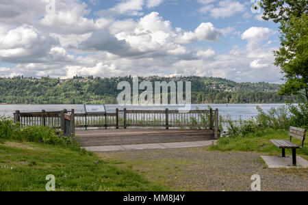 Plate-forme d'observation entre l'Oregon et Washington states. Banque D'Images