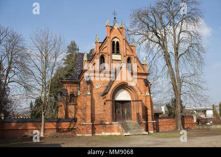 Breclav, République tchèque 24 mars 2018 : Chapelle avec juif cimetière juif Banque D'Images