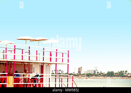 Catamaran, Areia Vermelha Island, plage d'Areia Vermelha, Areia Vermelha State Park Marine, Cabedelo, Paraíba, Brésil Banque D'Images