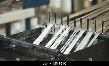 Tiges en fibre de verre production - fabrication d'armature composite, de l'industrie pour la construction Banque D'Images