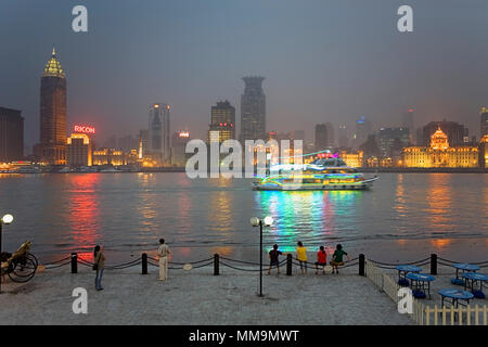 Chine.Shanghai : le Bund de Pudong. Banque D'Images