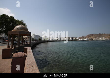 Sultan Qaboos Port - mosquée al Lawati - Mascate - Sultanat d'Oman Banque D'Images