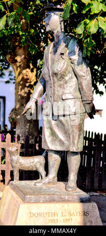 Statue de Dorothy L. Sayers dans Witham Banque D'Images