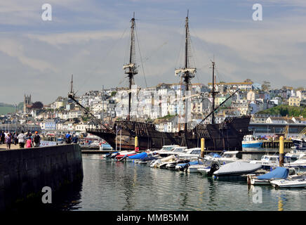 El Galeon andalousie amarré à Dartmouth dans le Devon. Banque D'Images