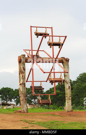 Swing traditionnel des tribus des collines du nord de la Thaïlande Banque D'Images