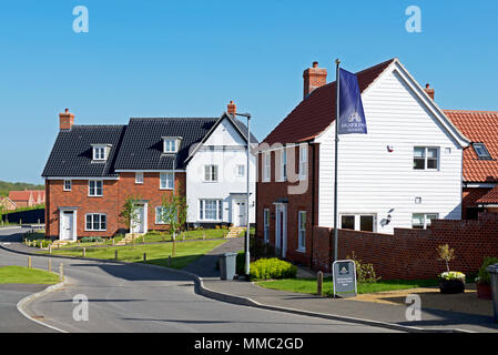 Priors" Grange, un développement de nouveaux logements par Hopkin's Homes, Aylesbury, Suffolk, Angleterre, Royaume-Uni Banque D'Images