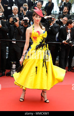 Cannes, France. 10 mai, 2018. Frederique Bel assistant à la 'Désolé Angel / plaire, aimer et courir vite' premiere au cours de la 71e édition du Festival de Cannes au Palais des Festivals le 10 mai 2018 à Cannes, France Crédit : Geisler-Fotopress/Alamy Live News Banque D'Images