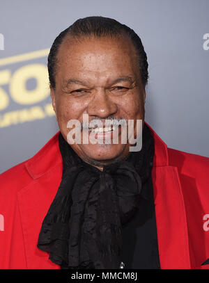 Hollywood, Californie, USA. 10 mai, 2018. Billy Dee Williams arrive pour la première du film 'Solo : Une histoire de la guerre des étoiles" au El Capitan theatre. Credit : Lisa O'Connor/ZUMA/Alamy Fil Live News Banque D'Images