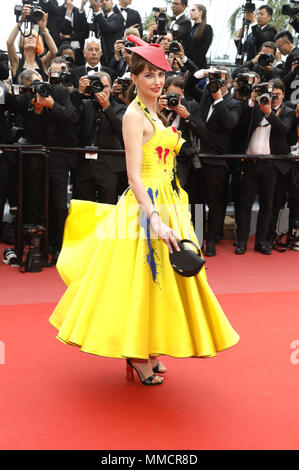 Cannes, Frankreich. 10 mai, 2018. Frederique Bel assistant à la 'Désolé Angel/plaire, aimer et courir vite' premiere au cours de la 71e édition du Festival de Cannes au Palais des Festivals le 10 mai 2019 à Cannes, France | Verwendung weltweit Crédit : afp/Alamy Live News Banque D'Images