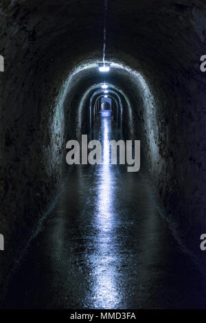 La lumière au bout du tunnel Banque D'Images