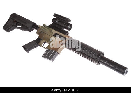 Opérations spéciales fusil à gunsight isolé sur fond blanc Banque D'Images