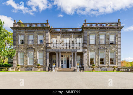 Le Manoir des capacités à la base de Palmerstown House Estate à Johnstown, comté de Kildare, Irlande. Période irlandais Résidence. Banque D'Images