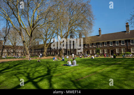 Londres, Royaume-Uni - 19 avril 2018 : Le bel extérieur du Geffrye Museum de l'accueil, situé à Londres, Royaume-Uni, le 19 avril 2018. Banque D'Images