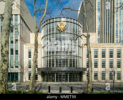 Le palais de justice des États-Unis sur Cadman Plaza à Brooklyn à New York le Dimanche, Avril 29, 2018. (© Richard B. Levine) Banque D'Images