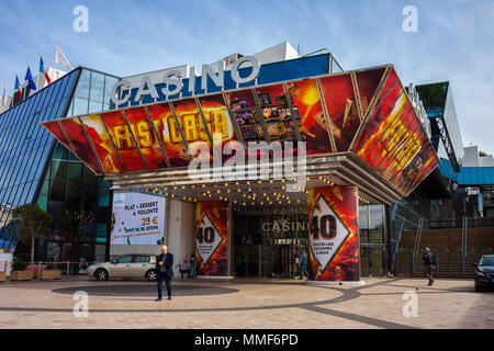 Casino Barrière Le Croisette à Cannes, France, Côte d'Azur - Provence Alpes Côte d'Azur français, région des Maritimes. Banque D'Images