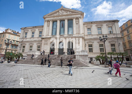 Palais de Justice, Palais de Justice, Place du Palais de Justice, Nice, Côte d'Azur, Alpes-Maritimes, France du Sud, France, Europe Banque D'Images