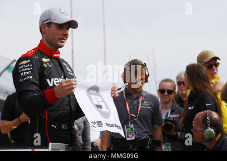 Indianapolis, Indiana, USA. Le 11 mai, 2018. Force de volonté (12) de l'Australie célèbre après avoir remporté la pole pour le Grand Prix d'IndyCar à Indianapolis Motor Speedway Course sur route dans la région de Indianapolis, Indiana. Crédit : Chris Owens Asp Inc/ASP/ZUMA/Alamy Fil Live News Banque D'Images