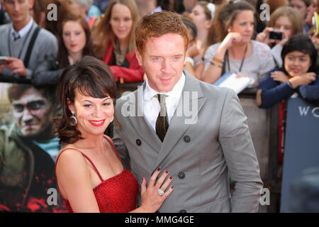 UK - Divertissement - Helen McCrory et Damian Lewis le UK Film Première Mondiale d'HARRY POTTER ET LES RELIQUES - Partie 2, Trafalgar Square, Londres, 7 juillet 2011 Banque D'Images