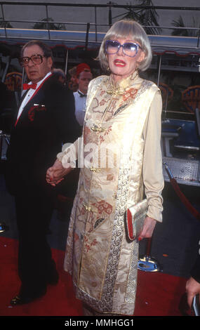 BURBANK, CA - JUIN 02 : L'actrice Eve Arden et mari Don Gummer, assister à l'événement Inauguration studio Warner Bros. à Warner Bros Studios le 2 juin 1990 à Burbank, Californie. Photo de Barry King/Alamy Stock Photo Banque D'Images