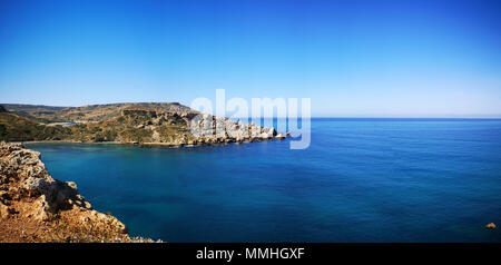Ghajn Tuffieha Bay panorama romantique à Malte, de l'UNION EUROPÉENNE Banque D'Images