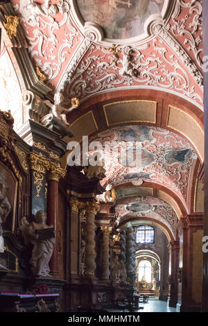 Poznan, Pologne, le 30 avril 2018 : Petite Basilique de Saint Stanislas Banque D'Images