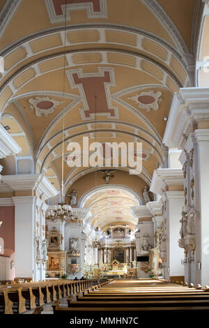 Poznan, Pologne, le 30 avril 2018 : l'intérieur de la Cathédrale Catholique Banque D'Images