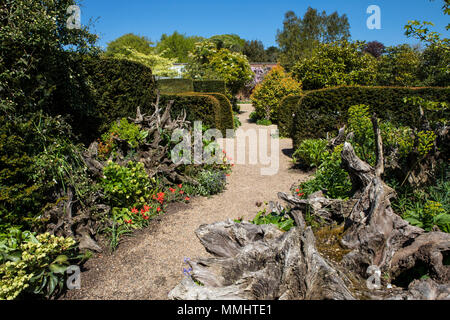 ARUNDEL, UK - 5 mai 2018 : une vue de l'Stumpery dans les jardins à Arundel Castle dans le West Sussex, Royaume-Uni, le 5 mai 2018. Banque D'Images