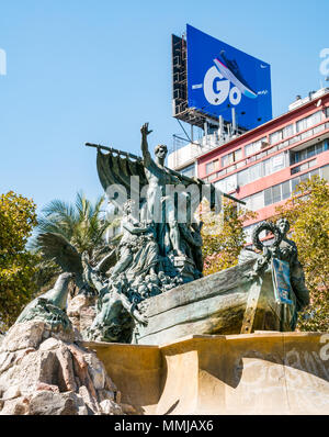 Élaborer statue en bronze appelée Fontaine allemande par Gustavo Eberlein, Parque Forestal. Santiago, Chili, Amérique du Sud Banque D'Images