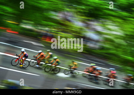 Yokohama, Kanagawa, Japon. 12 mai 2018. Capture d'ambiance : Triathlon Triathlon ITU World Women's Elite de Yokohama, Yokohama, Kanagawa, Japon. Credit : MATSUO .K/AFLO SPORT/Alamy Live News Banque D'Images