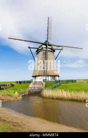 Moulin à vent hollandais Texel aux Pays-Bas Banque D'Images