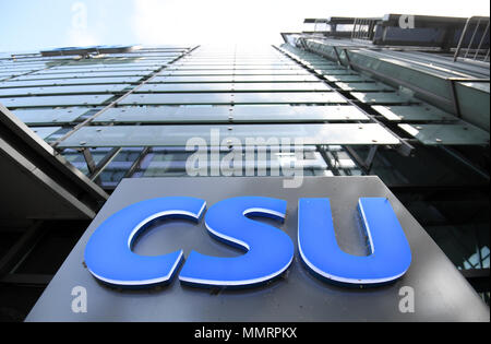 Munich, Allemagne. 12 mai 2018. Vue extérieure du bureau régional de l'Union chrétienne-sociale (CSU) peu avant une réunion du parti fermé commence. Photo : Andreas Gebert/dpa dpa : Crédit photo alliance/Alamy Live News Banque D'Images