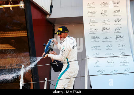 Barcelone, Espagne. 13 mai, Circuit de Barcelone, Barcelone, Espagne ; espagnol Grand Prix de Formule 1, dimanche, Lewis Hamilton de la Mercedes AMG F1 Team célèbre sa victoire sur le circuit de Catalunya : Action Crédit Plus Sport Images/Alamy Live News Crédit : Action Plus de Sports/Alamy Live News Banque D'Images