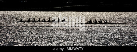 10 AVRIL 2018 - WASHINGTON DC - Rameurs sur la rivière Potomac, Washington D.C. - silhouette Banque D'Images