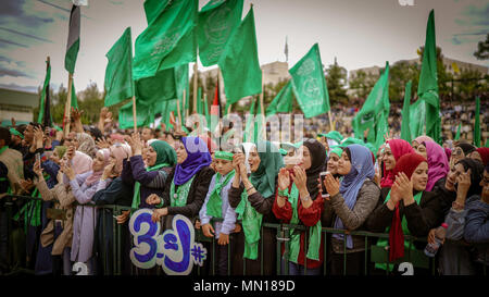 8 mai 2018 - Les étudiants de l'Université de Birzeit à Ramallah participer à l'élection du conseil étudiant de l'université. Le résultat final a donné.Al Wafaa' Bloc islamique 24 sièges, le Martyr Yasser Arafat bloc 23 sièges, et le Parti progressiste démocratique Pôle Étudiant 4 sièges sur les 51 sièges au total. Le bloc de l'unité d'étudiant n'a pu obtenir aucun siège. Les élections ont eu lieu peu après l'Université de Birzeit Débat étudiant annuel le 8 mai, qui a mis l'accent sur la vie politique, sociale, et les questions des élèves et les affaires Crédit : Eyad Jadallah/IMAGESLIVE/ZUMA/Alamy Fil Live News Banque D'Images