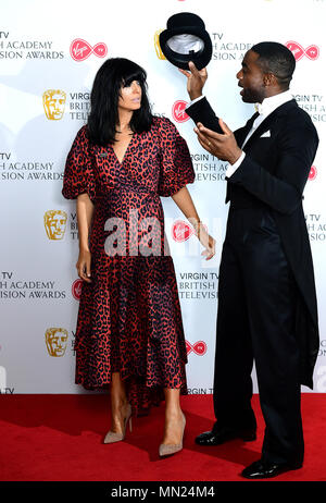 Claudia Winkleman Minerai Oduba et dans la salle de presse à la Vierge PLAT British Academy Television Awards 2018 s'est tenue au Royal Festival Hall, Southbank Centre, Londres. ASSOCIATION DE PRESSE Photo. Photo date : dimanche 13 mai 2018. Voir PA story SHOWBIZ BAFTA. Crédit photo doit se lire : Ian West/PA Wire Banque D'Images