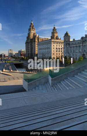 Front de mer de Liverpool, Angleterre Bâtiment et de Vivre Banque D'Images