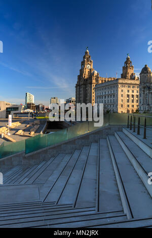 Front de mer de Liverpool, Angleterre Bâtiment et de Vivre Banque D'Images