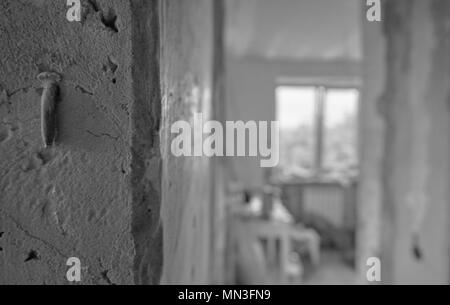Révision majeure concept. Vue de la chambre détruite vide Banque D'Images